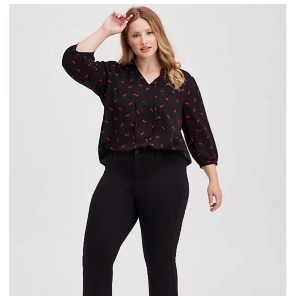 Torrid blouse